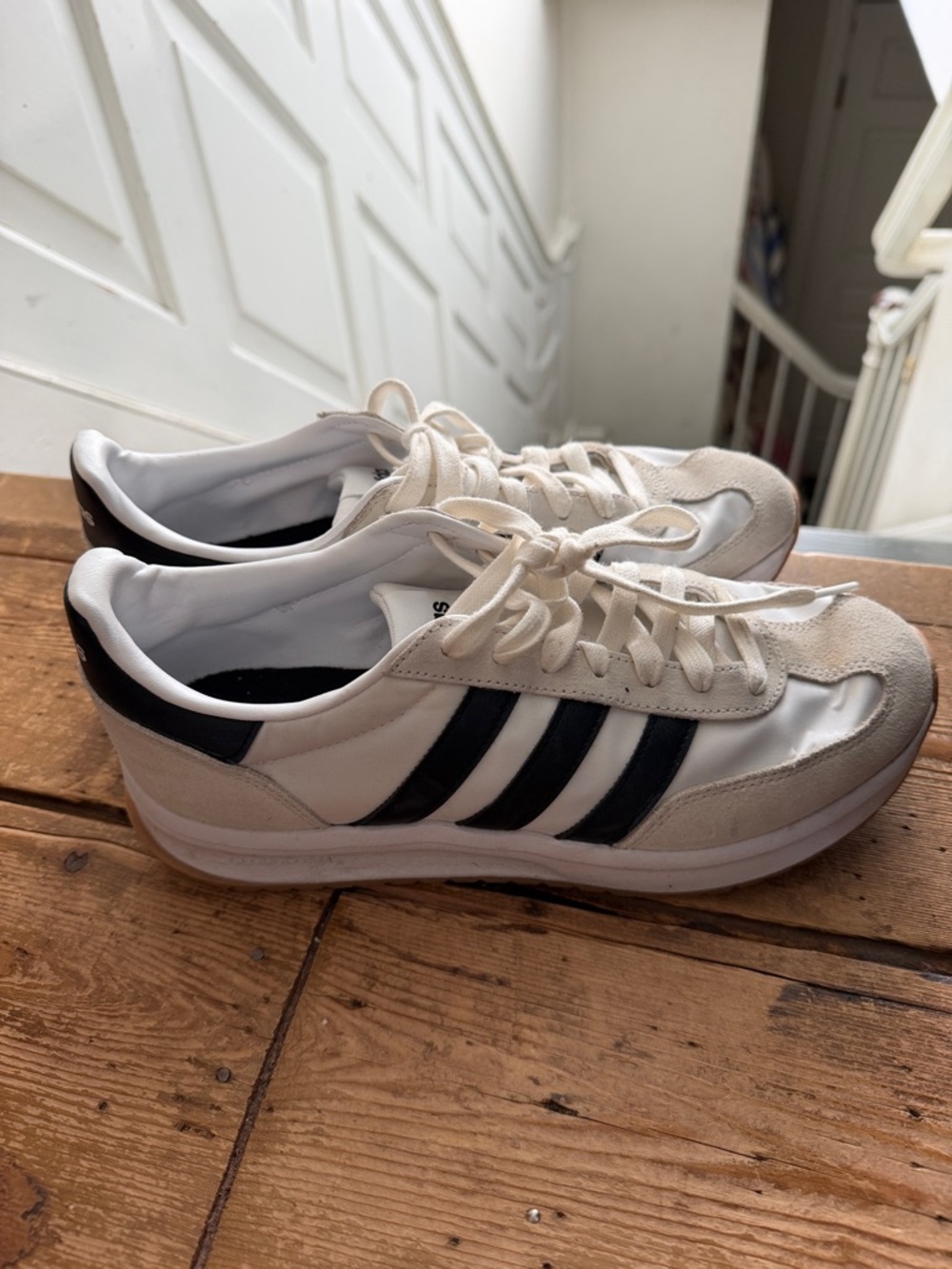 adidas Retro Runner Sneakers in White and Black with Cream Suede - Picture 2 of 4